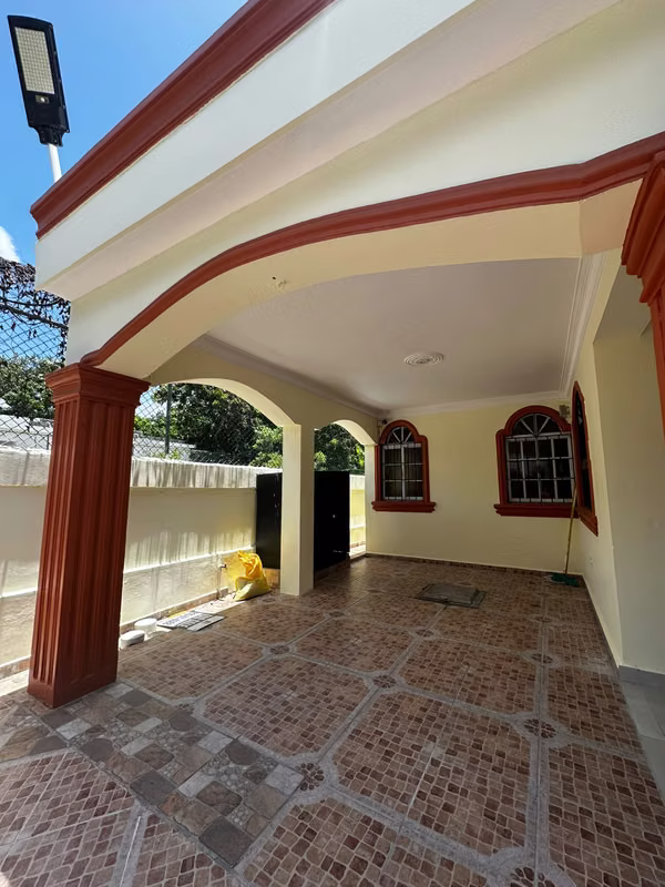 CASA EN VENTA EN TORRE ALTA, PUERTO PLATA
