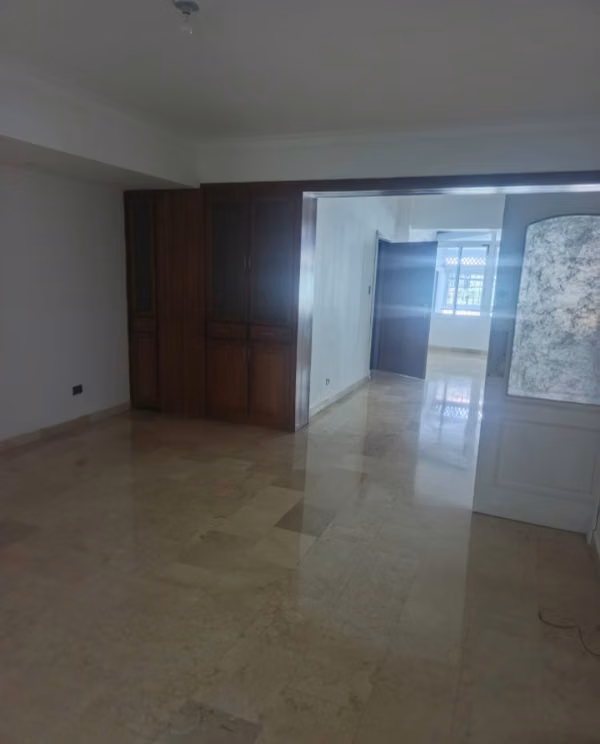 Alquilo amplio Apartamento 3hab-Terraza, Urb. Real.