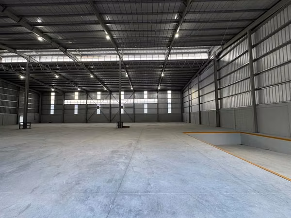 Warehouse for Rent on Duarte Highway