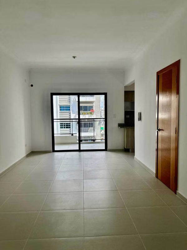 Apartamento en renta de 2 habitaciones en Evaristo Morales