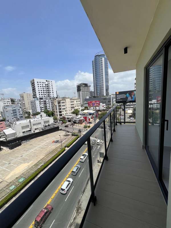 Alquiler Naco | Piso 8 con Vista 1 HAB