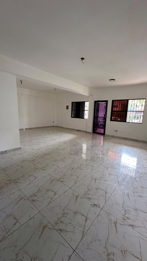 LOCAL COMERCIAL EN RENTA, ZONA CENTRICA DE PUERTO PLATA