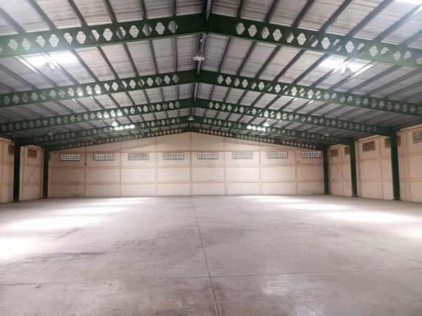 Nave en Alquiler Herrera