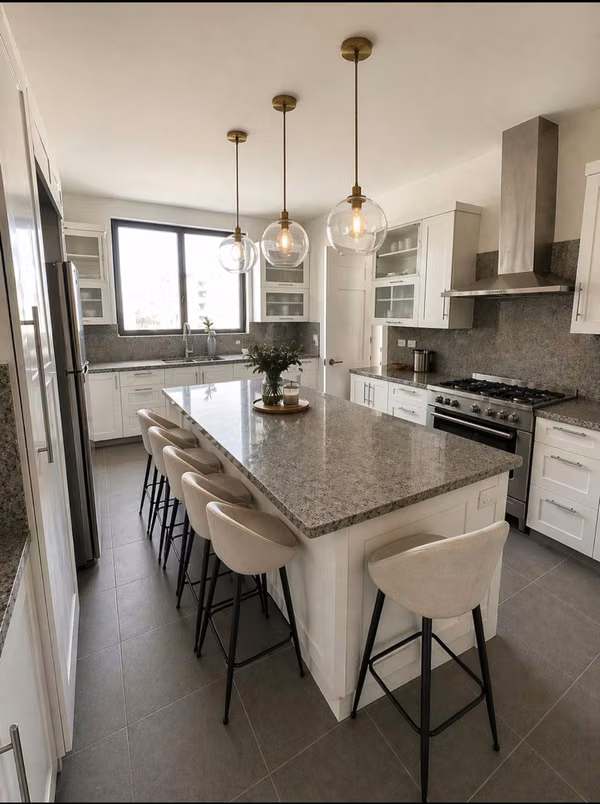 Apartamento en alquiler Serralles, 3 hab, Amoblado
