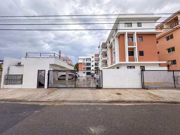 TURNKEY FURNISHED 3-BEDROOM APARTMENT FOR SALE — SANTO DOMINGO ESTE