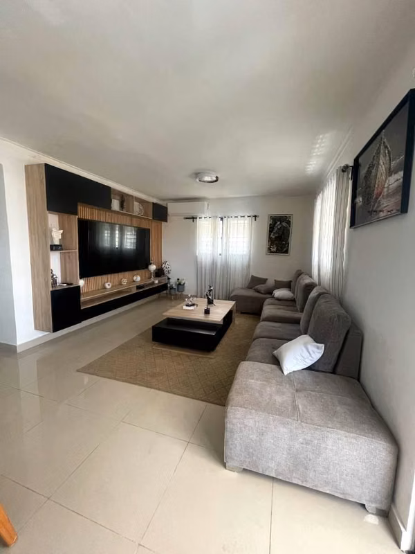 Penthouse 1 minute from the sea and Avenida España  | Fully furnished for US$1,500