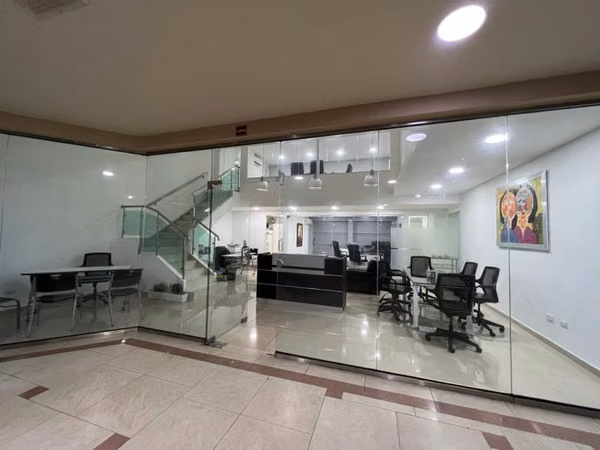 Commercial for Sale in Malecón Center