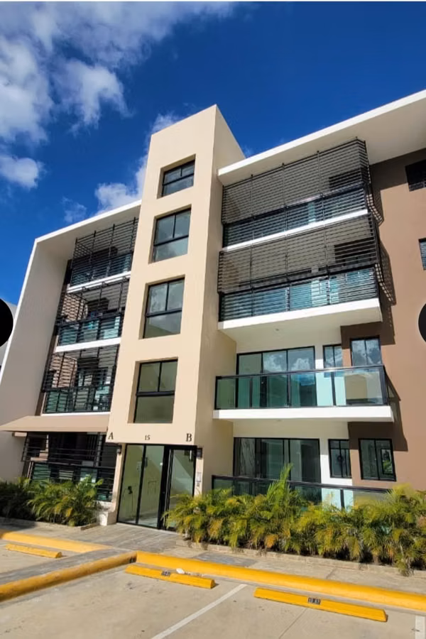 APTO. FOR SALE 3RD LEVEL IN SANTIAGO
