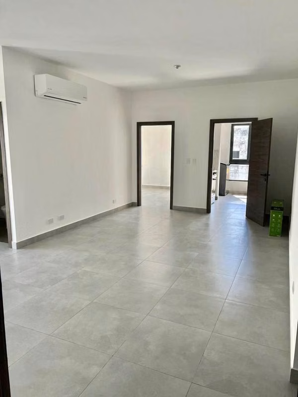 Apartamento ALQUILER – Nuevo a Estrenar con línea blanca incluida.