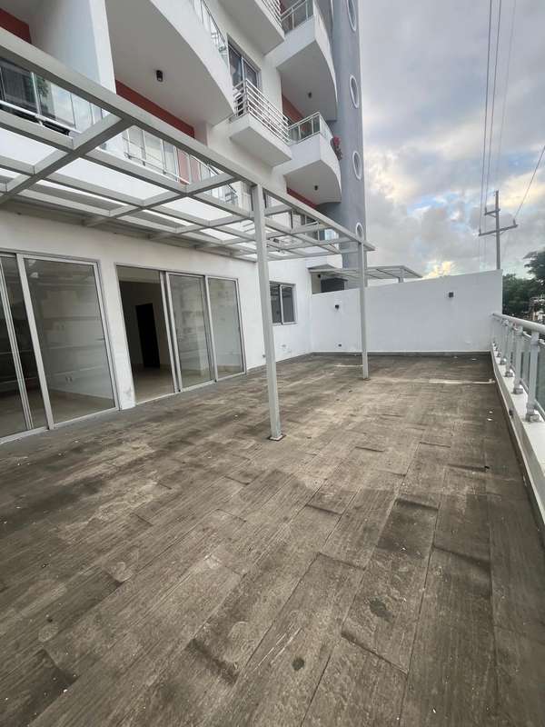 Apartment for Sale Evaristo Morales - 124; Floor 2