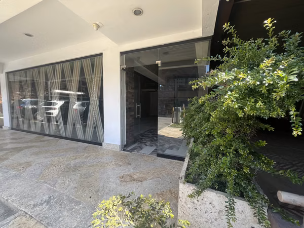 Commercial place Rental Piantini of 173.02 m2 with Terrace - First Level