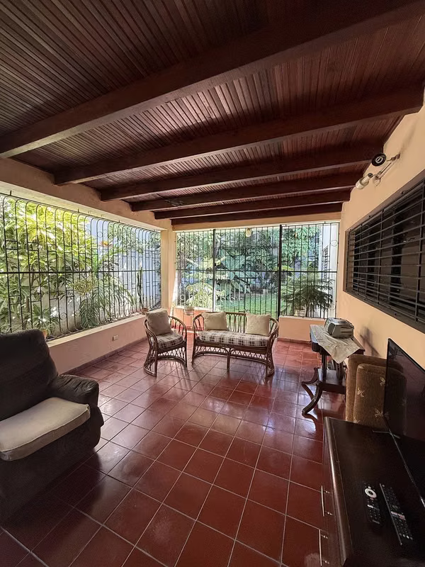 House for Sale Los Cacicazgos