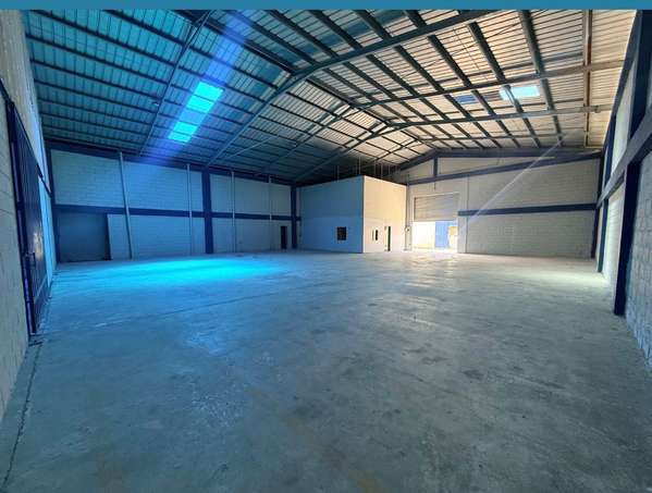 Nave Industrial en Las Americas