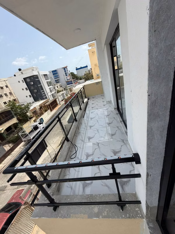 Apartamento en Venta + Prado Oriental + 2 parqueos