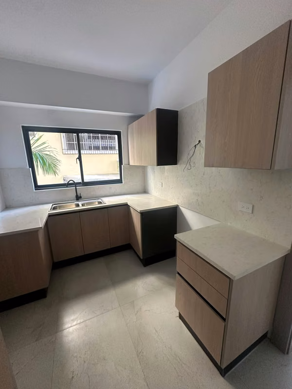 New apartment in the best area of Evaristo Morales