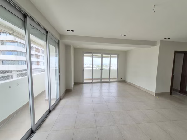 Apartment for rent, 2 people with white line