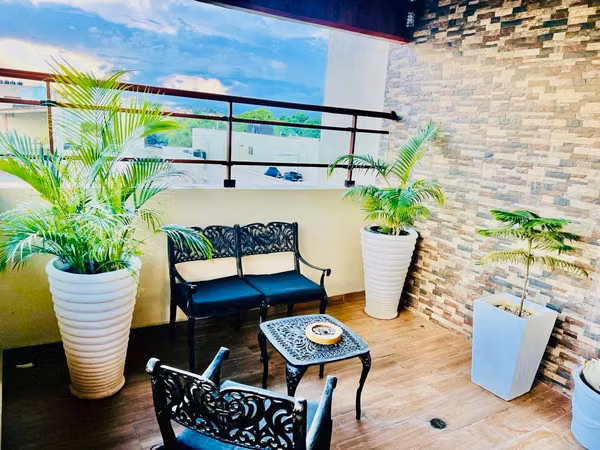 3 bedroom apartment with private terrace on the Ave is sold. Monumental