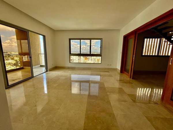 Venta de Penthouse en el Ensanche Paraíso