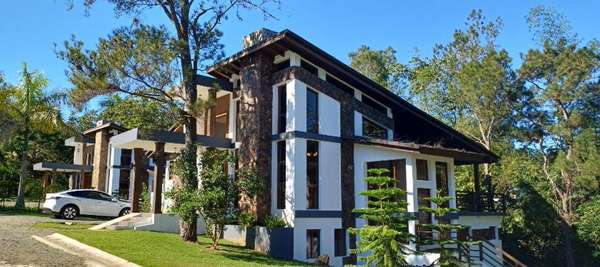 4 bedroom vein villa in Jarabacoa