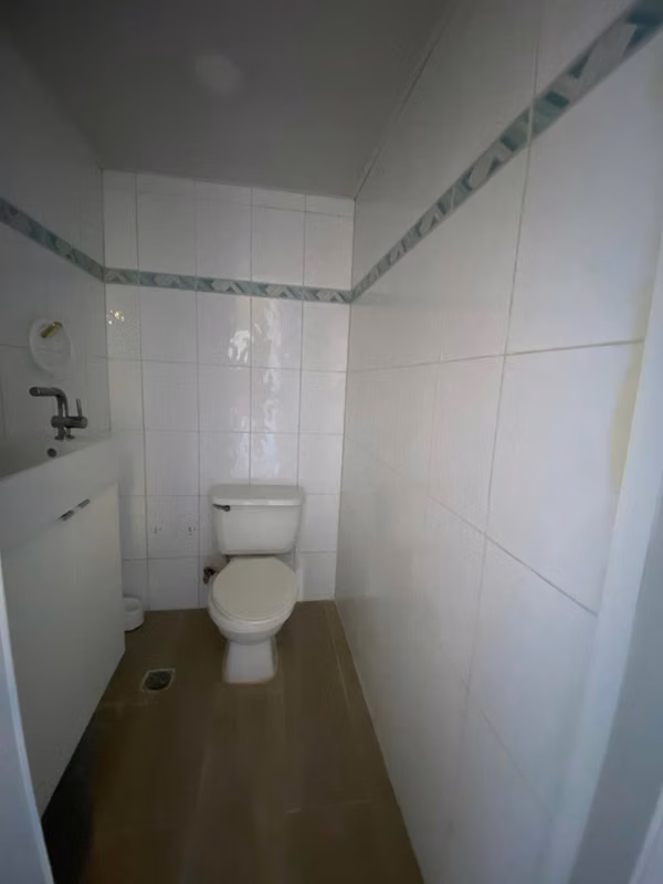 ALQUILO APARTAMENTO EN SERRALLES UN 4 NIVEL