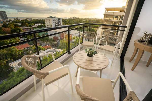 Rental of Penthouse Furnished with sea view