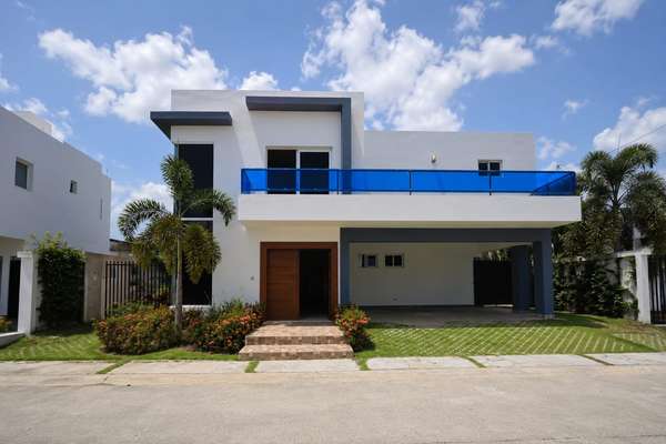 Casa hermosa de venta en Puñal