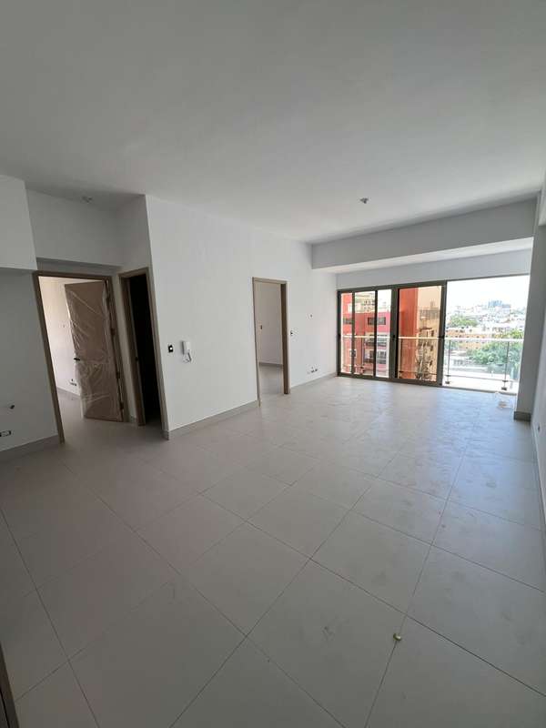 Evaristo Morales - 124; Venta Apto 2 Hab US $210,600