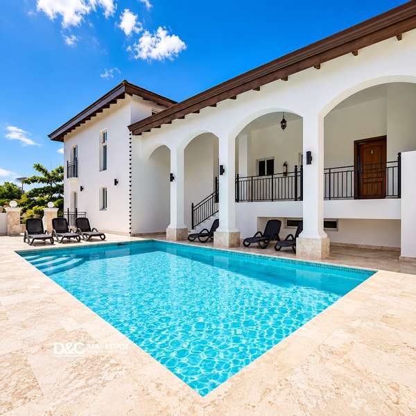 APARTAMENTOS  EN VENTA TIPO CASTILLO EN SOSÚA