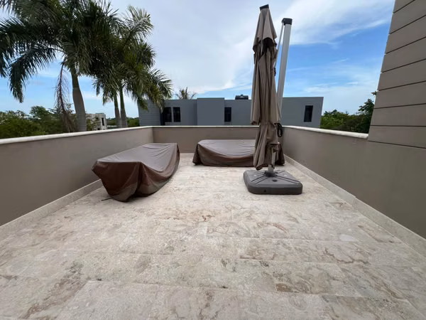 LUXURY VILLA, FURNISHED FOR SALE - 124; CANATIP