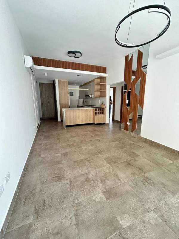 Apartment for sale with 2 rooms with pool, Gym and Lobby in the Vergel