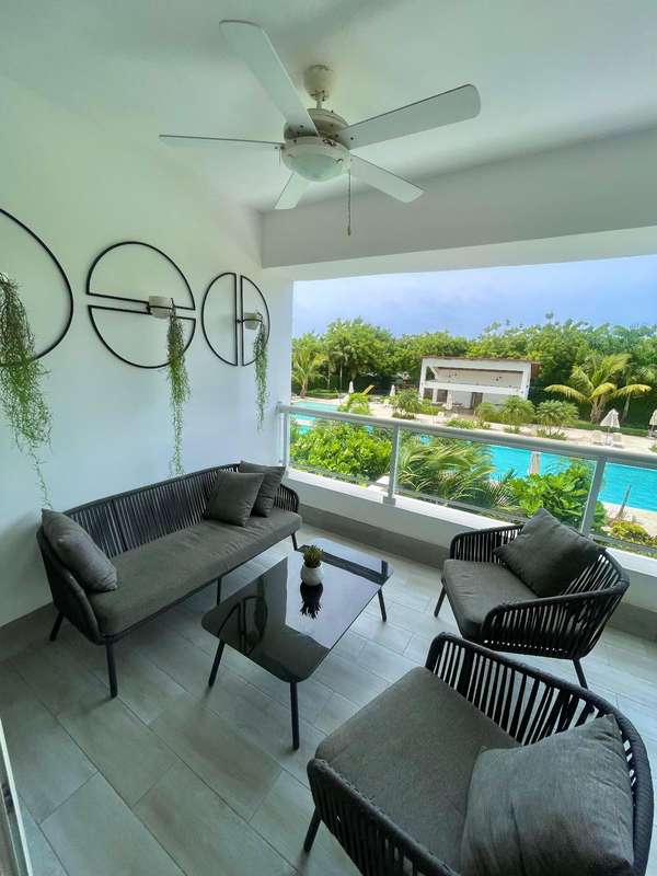 Selling apartment in juan hurt