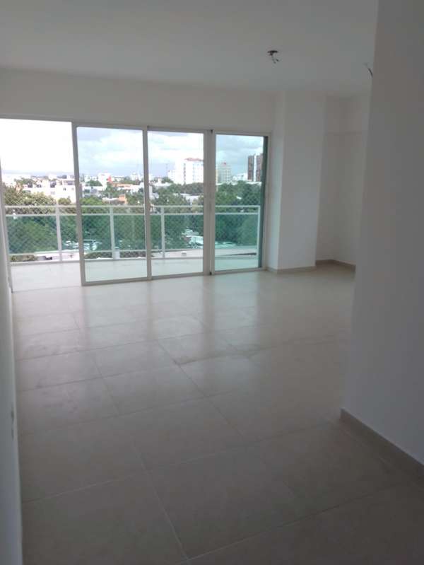 Rental Evaristo Morales width 124; 3 Rooms + Service