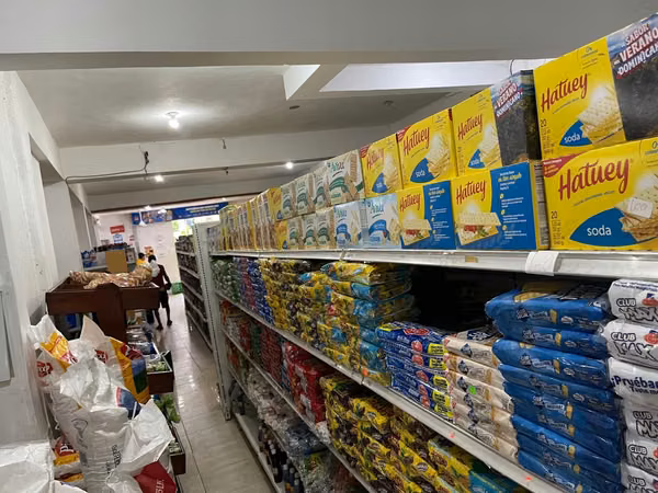 RENTAL SUPERMARKET IN CABARET WITH ALL EQUIPMENT INCLUDED