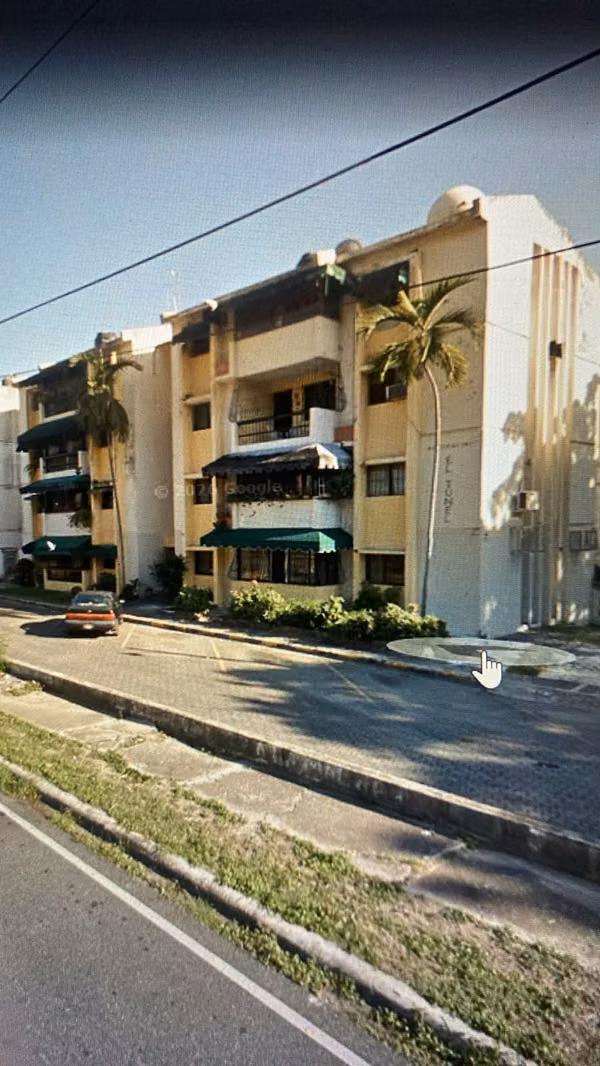 VENDO APARTAMENTO EN LA CAYETANO GERMOSEN PRECIO DE OPORTUNIDAD ZONA EXCELENTE 