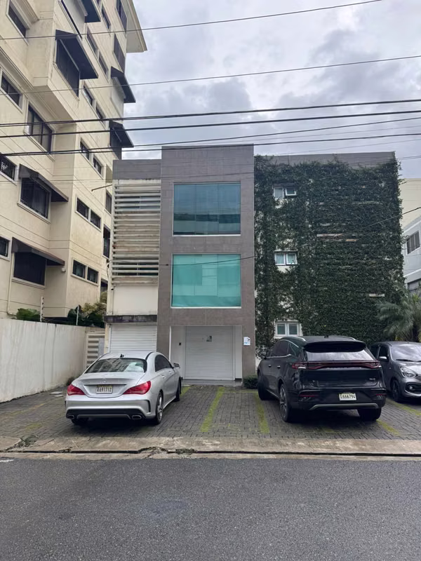 Oficinas Corporativas en Alquiler | LA ESPERILLA  