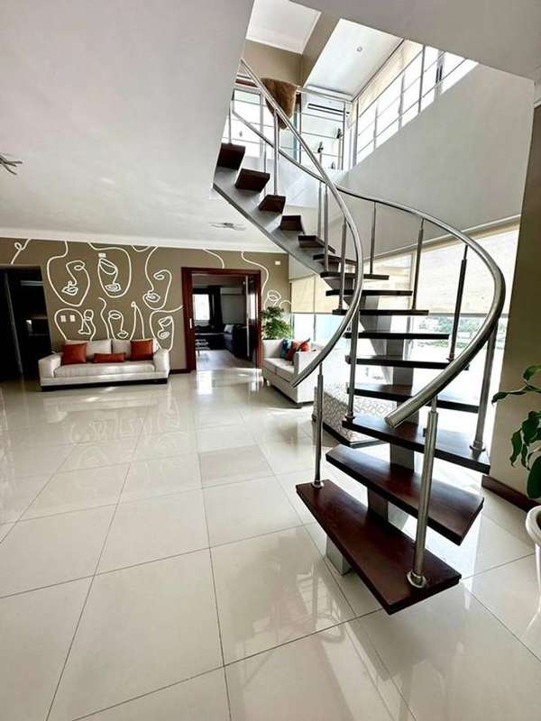 Excelente Penthouse Amueblado en Paraiso