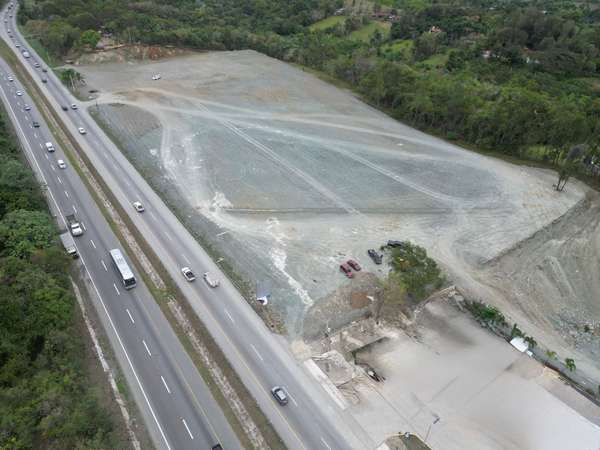 LAND MOTORWAY DUARTE - 124; PEDRO BRAND