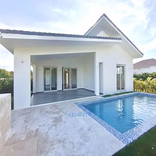 Jochy Real Estate vende, villa en La Estancia Golf Resort, La Romana, R.D