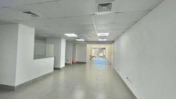 Local / Office for Rent in Av 27 de Feb. Dist