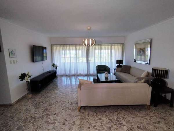 Apartamento en renta amueblado de 3 habitaciones en Los Cacicazgos
