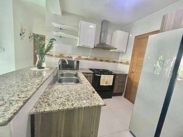 MODERN APARTMENT IN BEAUTIFUL VIEW - AIRBNB FRIENDLY