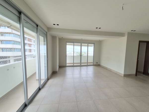 Apartment for rent, 2 people with white line