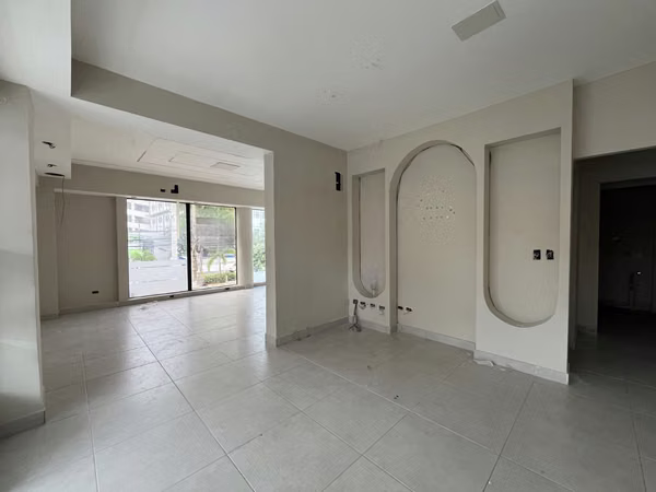 Commercial place Rental Piantini 64m2 - Second Level