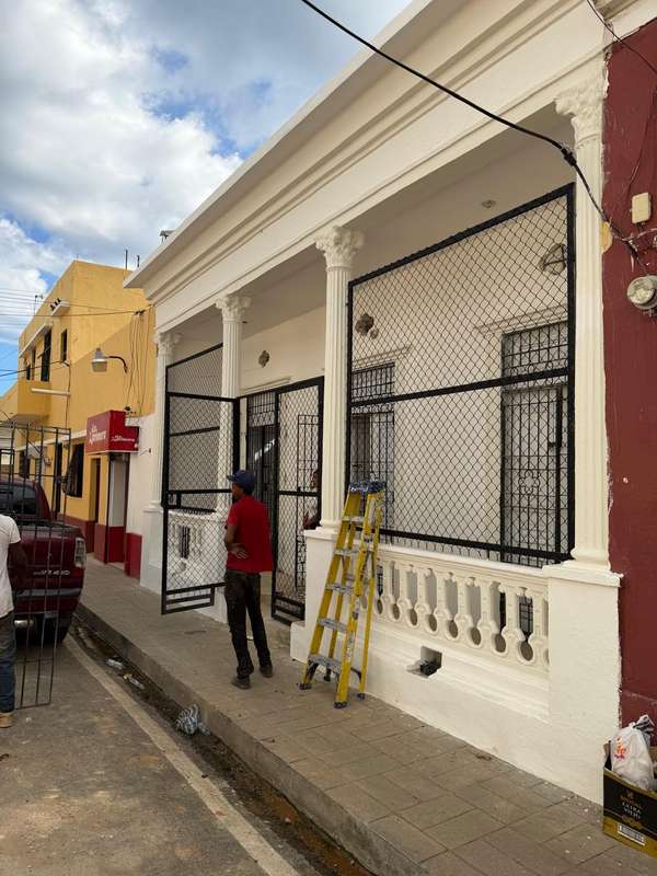 House Improvement in Solar Colonial Zone of 255.04 in title and 160of construction