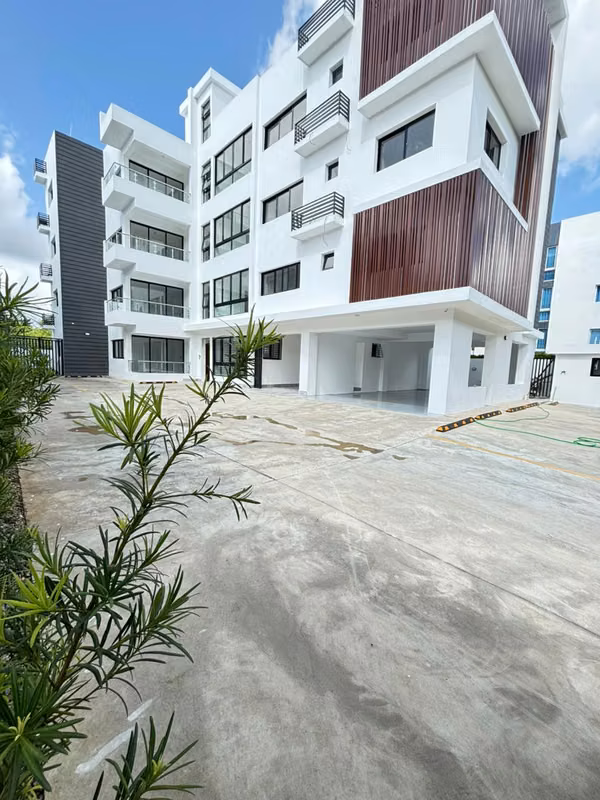  APARTAMENTO EN VENTA | URBANIZACIÓN MONTE VERDE, LOS ÁLAMOS, SANTIAGO
