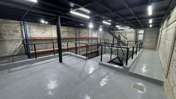3-level ship in Santo Domingo West $1,750