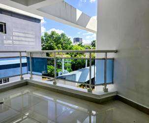 3 Bedrooms - University Zone