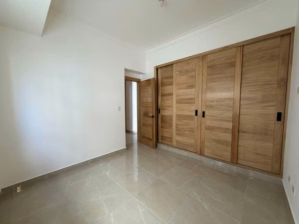 NEW APARTMENT, 3 ROOMS FOR SALE - 124; RENAISSANCE