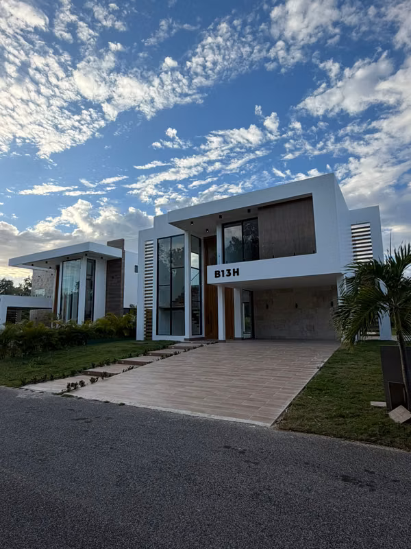 Vendo villa en playa nueva romana