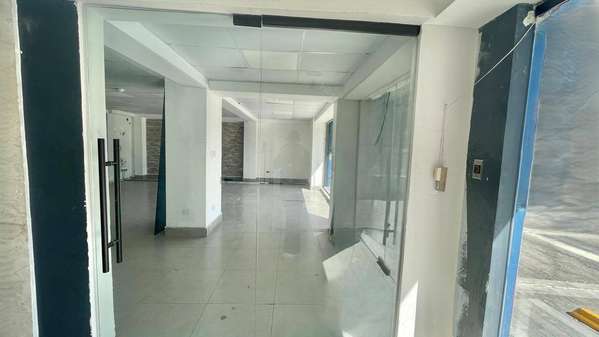Local/Oficina en Alquiler en Av 27 de Febrero Dist